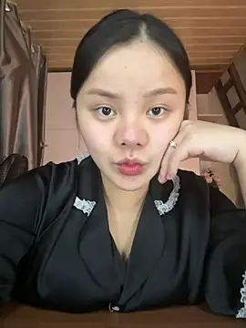 leo-kitty online show from 27, 2, 2026