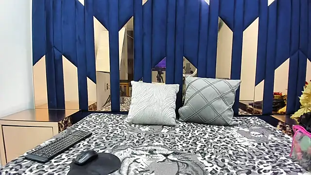 MilaSeduction online show from 6, 1, 2026