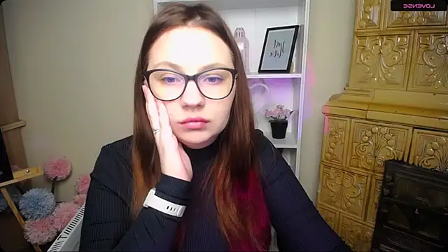 LiliaErmi online show from 17, 12, 2025