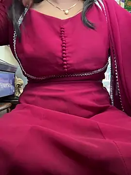 Snapshot of cute_mahi001 chatting on 14, 6, 2026 cute mahi001 online show from 14, 6, 2026
