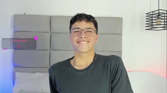 JoshClaarktt online show from 2, 4, 2026