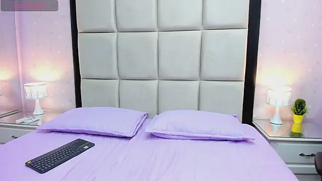 JulietaFerrer  online show from 21, 12, 2025