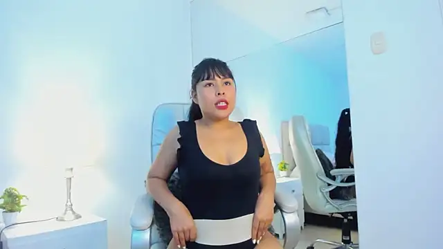 JulietaFerrer  online show from 11, 4, 2026