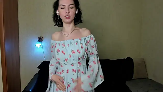 Snapshot of OdetteWitschi chatting on 28, 5, 2026 OdetteWitschi online show from 28, 5, 2026