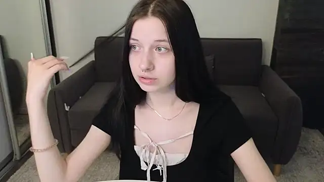 Snapshot of AlicePowells chatting on 27, 5, 2026 AlicePowells online show from 27, 5, 2026
