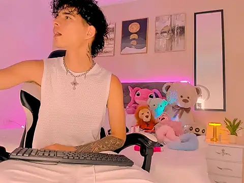 Snapshot of back_thomson chatting on 21, 2, 2026 back thomson online show from 21, 2, 2026