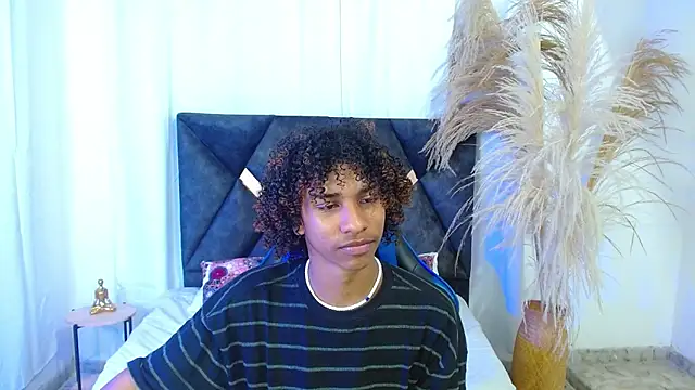 angelll18  online show from 9, 2, 2026