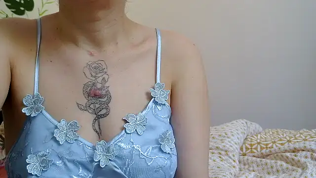 Snapshot of anngelle chatting on 28, 5, 2026 anngelle online show from 28, 5, 2026