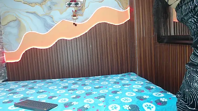 Snapshot of monicamoon303av chatting on 22, 12, 2025 monicamoon303av online show from 22, 12, 2025