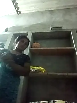 Shreya pandit online show from 8, 3, 2026