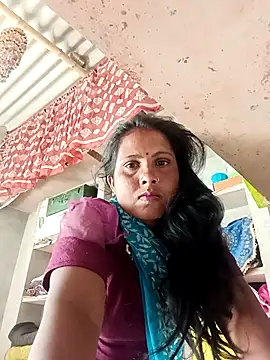 Shreya pandit online show from 4, 4, 2026