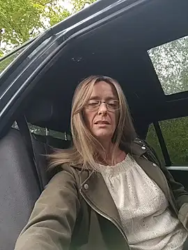 Sacha Scorp online show from 13, 4, 2026