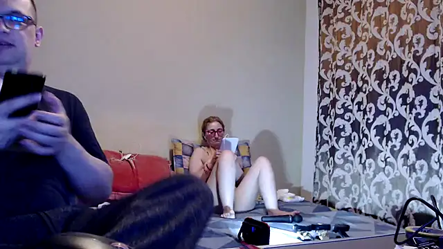 yunis32 online show from 1, 3, 2025