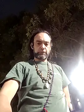 Snapshot of vladopen chatting on 21, 12, 2025 vladopen online show from 21, 12, 2025