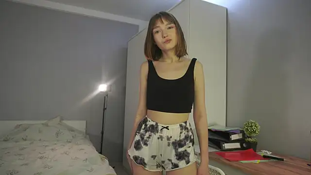 Leyla crsh online show from 28, 5, 2026