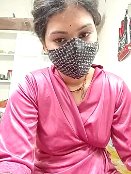 Snapshot of Cut_madhuri chatting on 25, 4, 2026 Cut madhuri online show from 25, 4, 2026