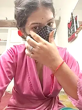 Snapshot of Cut_madhuri chatting on 1, 5, 2026 Cut madhuri online show from 1, 5, 2026