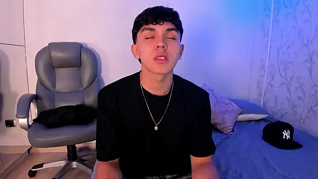  TaylorBlack online show from 12, 2, 2026