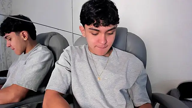  TaylorBlack online show from 5, 3, 2026