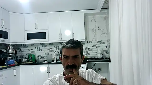 Snapshot of kobra21turki chatting on 28, 4, 2026 kobra21turki online show from 28, 4, 2026