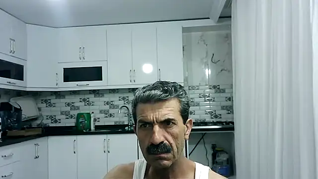 Snapshot of kobra21turki chatting on 14, 5, 2026 kobra21turki online show from 14, 5, 2026