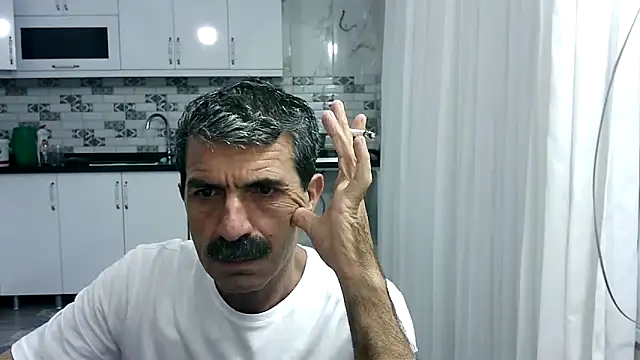 Snapshot of kobra21turki chatting on 17, 5, 2026 kobra21turki online show from 17, 5, 2026