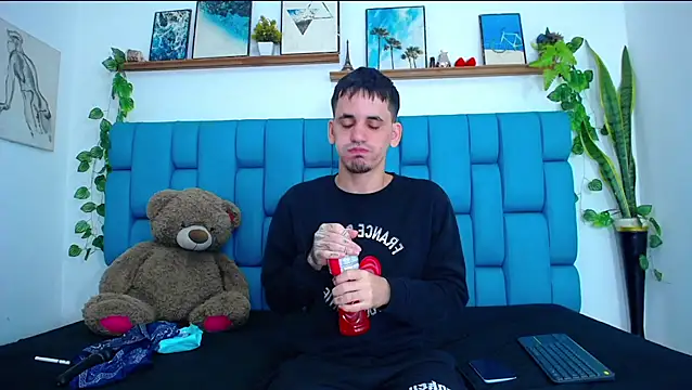 boy Dirty X online show from 1, 2, 2026