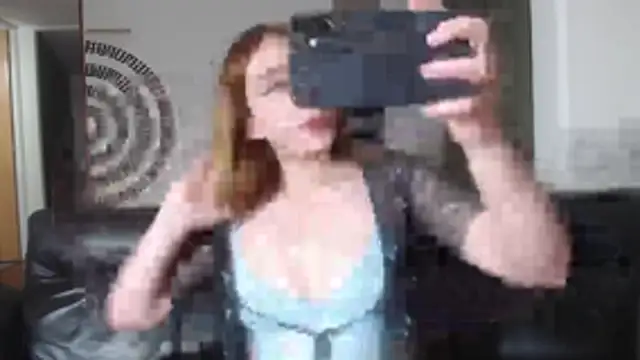 Snapshot of BeautyYoungblond chatting on 23, 5, 2026 BeautyYoungblond online show from 23, 5, 2026