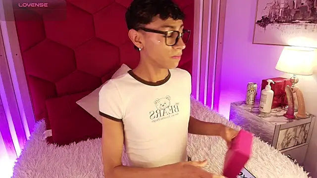 Owen JP online show from 8, 4, 2026