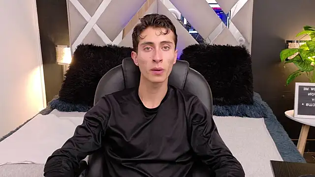 Ithan Skin online show from 13, 1, 2026