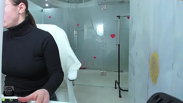 missdominna online show from 31, 3, 2026