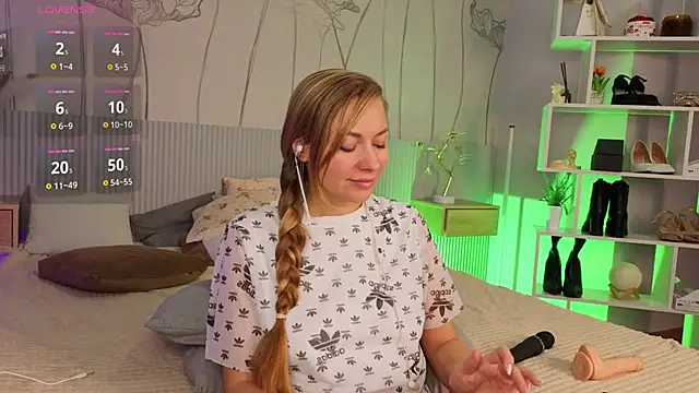 Gentle Vibes  online show from 3, 2, 2026