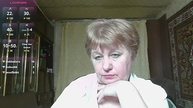 Snapshot of Casey_peach chatting on 24, 4, 2026 Casey peach online show from 24, 4, 2026