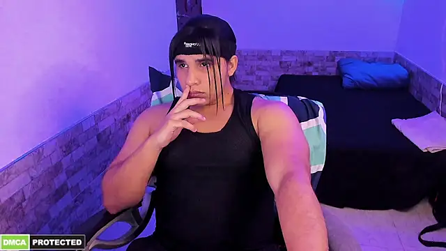 latinboyfit online show from 17, 4, 2026