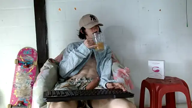 sk8-boy online show from 2, 4, 2026