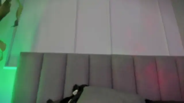 kira vance online show from 28, 7, 2026