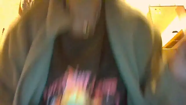 becky1111 online show from 19, 5, 2026