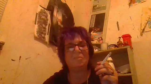 Snapshot of becky1111 chatting on 16, 6, 2026 becky1111 online show from 16, 6, 2026