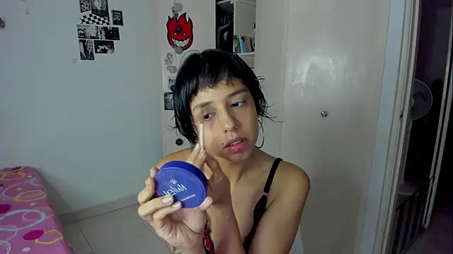 harakitty  online show from 16, 3, 2026