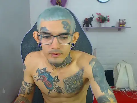 Boy tatto77 online show from 22, 12, 2025