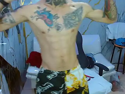 Snapshot of Boy_tatto77 chatting on 26, 6, 2026 Boy tatto77 online show from 26, 6, 2026