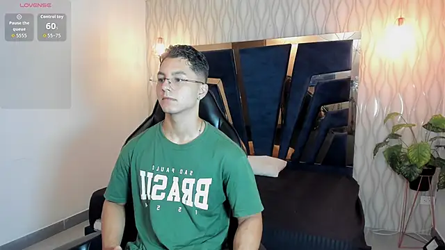 Noah Clarkk online show from 31, 3, 2026