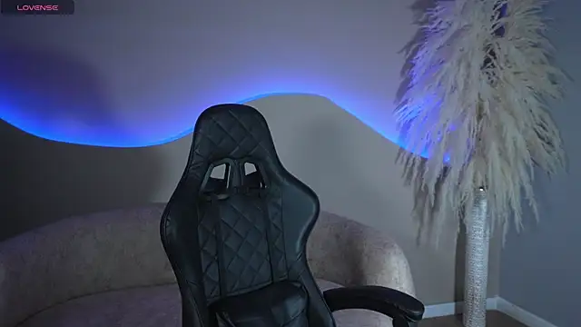 Snapshot of Noah_Clarkk chatting on 9, 7, 2026 Noah Clarkk online show from 9, 7, 2026
