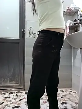 Snapshot of Sweet-Berryy chatting on 15, 2, 2026 Sweet-Berryy online show from 15, 2, 2026