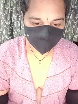 Snapshot of maduri__ chatting on 7, 7, 2026 maduri online show from 7, 7, 2026