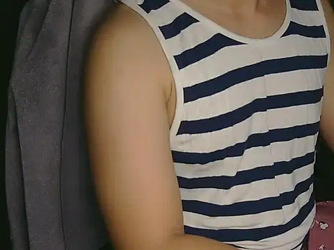 weirdoohcm1 online show from 16, 4, 2026