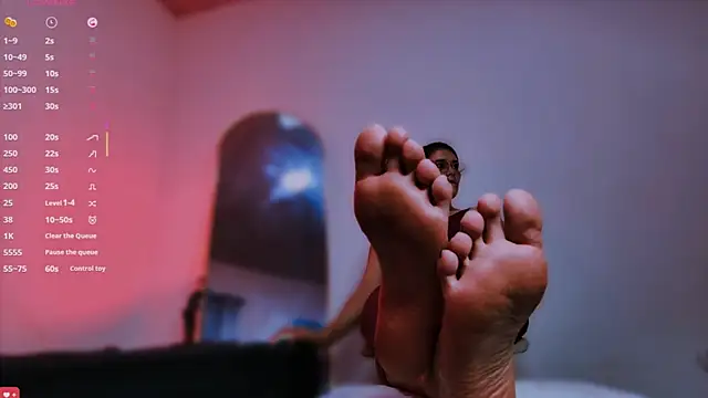 ScarlettRedsins online show from 16, 2, 2026