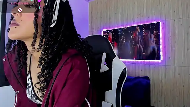 dolly boob online show from 4, 2, 2026