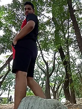 Moreno latino sex online show from 7, 1, 2026