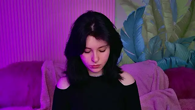 Milana Cold online show from 14, 1, 2026